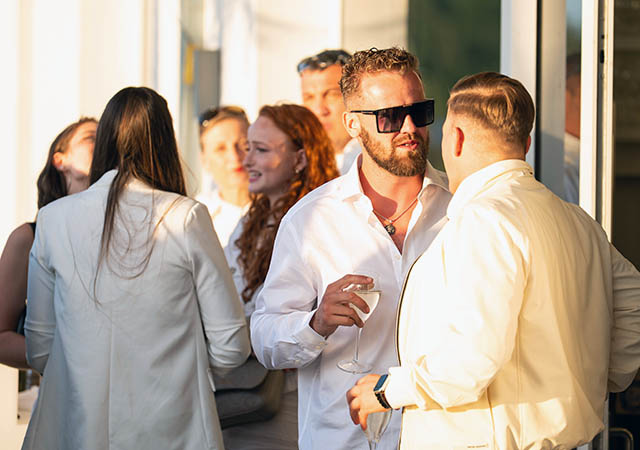 mitarbeiter bei einem event in leipzig
